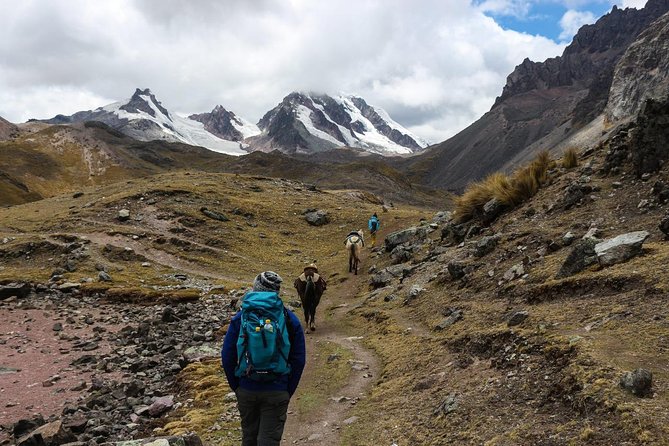 06 Day Andean Jewels of Cusco - Small Groups - Entering Machu Picchu: what you get from a guided morning visit