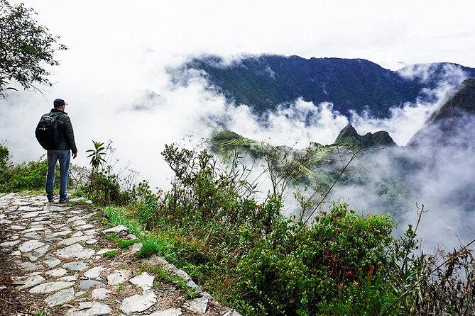 1 Day Inca Trail Tour to Machu Picchu Hike - The ride to Aguas Calientes and your evening train back