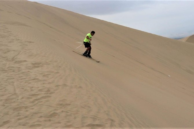 1-hour tour in a Polaris vehicle / Huacachina desert - Why a 1-hour Polaris ride in Huacachina hits the sweet spot