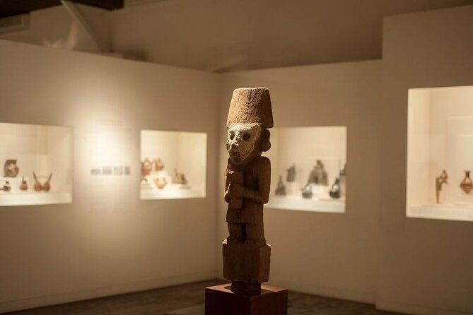 10-Day Discover Peru: Lima, Arequipa, Puno, Cusco & Machu Picchu - Lima’s UNESCO start: Santo Domingo, Plaza Mayor, and Larco Museum