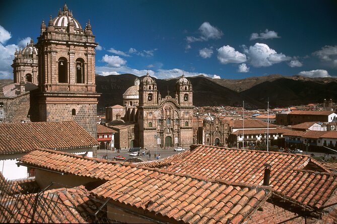 10-Day Discover Peru: Lima, Arequipa, Puno, Cusco & Machu Picchu - Arequipa’s white city walk: San Lázaro, Carmen Alto, Yanahuara, Santa Catalina