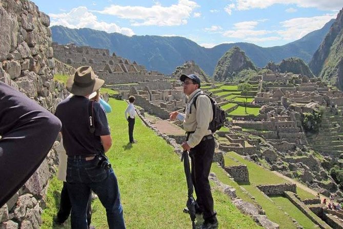 2.5hr Guided Tour of Machu Picchu with top-rated Private Guide - Tour Price and What It Really Means for Value