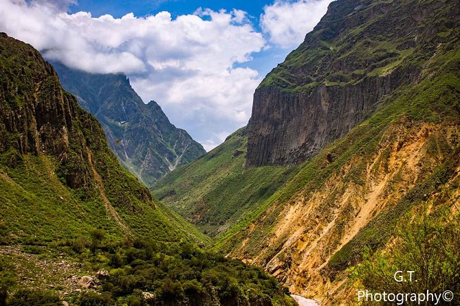 2 day 1 night trek / Colca Canyon - Staying near San Jaun and Oasis de Sangalle: more than a bed