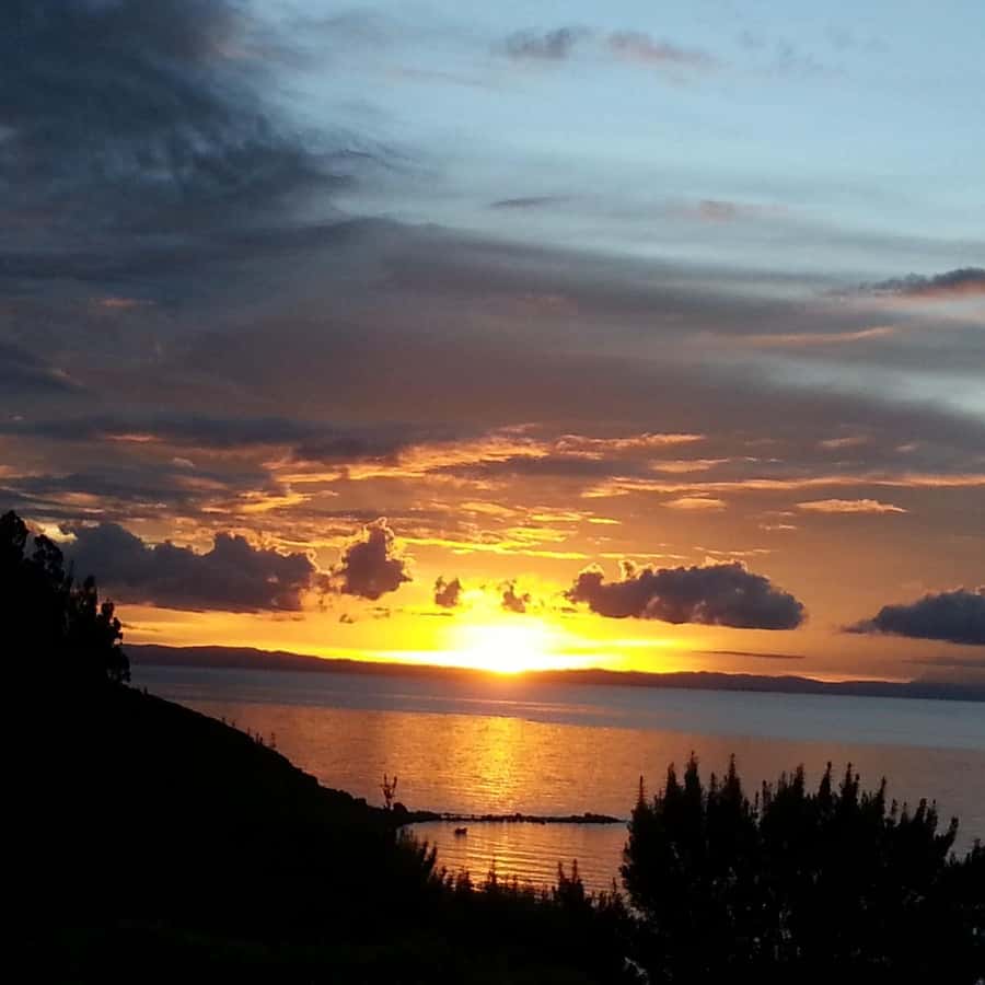 2-Day Amantani Island homestay overnight Tour from Puno - Dinner, dancing, and the human side of the lake at night