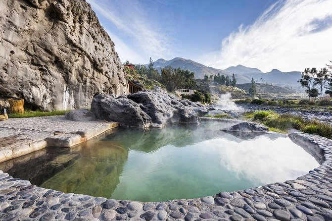 2-Day Group Tour to Colca Canyon from Arequipa to Puno - Day 1 From Arequipa to Yanque: Altitude Gains, Wildlife Stops, and a Real Canyon Base