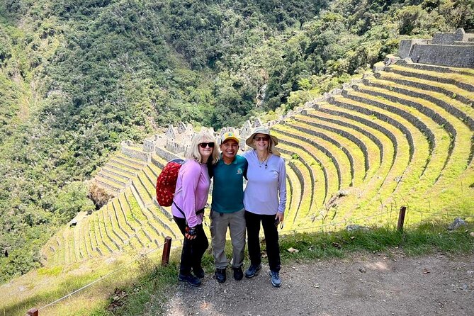 2 Day Inca Trail to Machu Picchu (Small groups) - The Aguas Calientes night: you sleep close to the action
