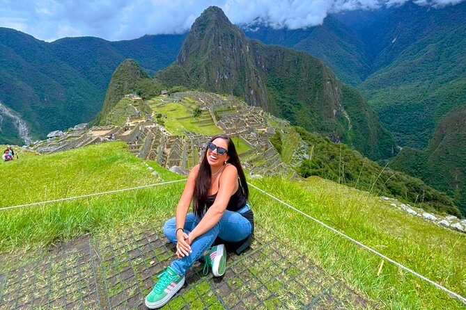 2 Day Machu Picchu & Sacred Valley Tour from Cusco /Train & Guide - Pisac ruins: terraces and temples on a guided walk