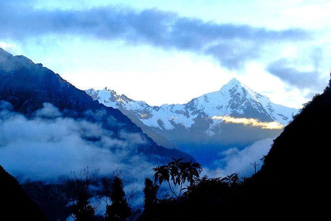 2-Day Private Tour of the Inca Trail to Machu Picchu - Inti Punku first views of Machu Picchu, then down to Aguas Calientes