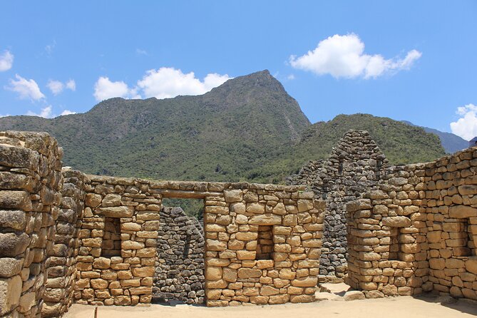 2-Day Tour at Sacred Valley and Machu Picchu by Train - Practical tips before you go: passport, early entry, and the walking reality