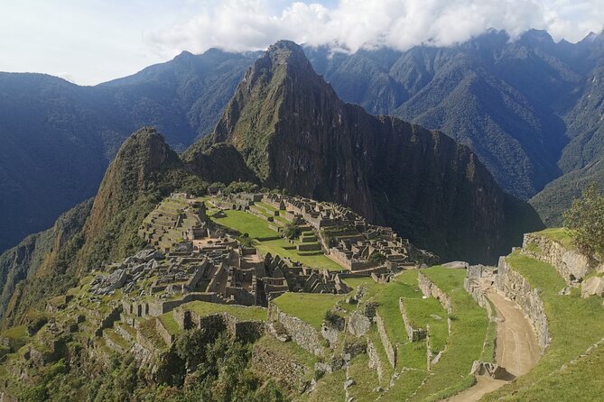 2-Day Tour in Sacred Valley and Machu Picchu from Cusco - The Guide Factor: Michael’s Planning and José at Machu Picchu