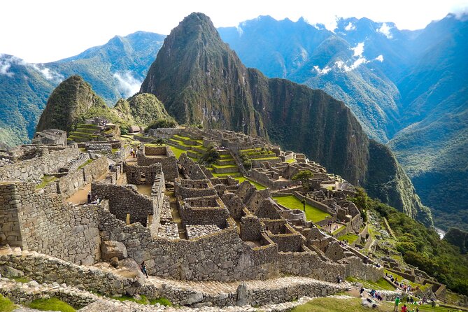 2-Day Tour: Sacred Valley & Machu Picchu - All Tickets Included - Guides, organization, and the “small group” advantage