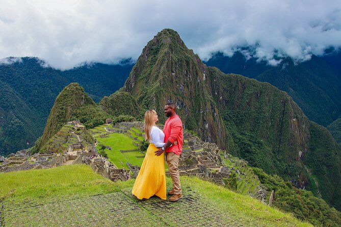 2-Day Tour: Sacred Valley & Machu Picchu – All Tickets Included - Day 1 in the Sacred Valley: alpacas, Pisac, Urubamba lunch, and Ollantaytambo