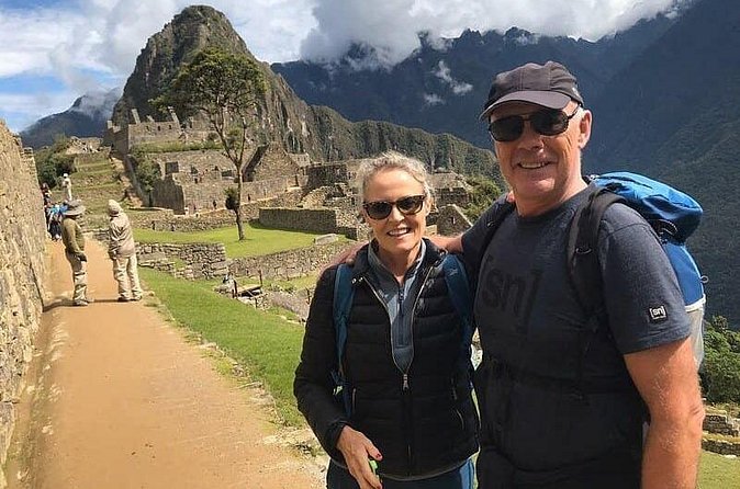2 Days Sacred Valley and Machu Picchu Experience - Inside Machu Picchu with an expert guide: what you’ll focus on