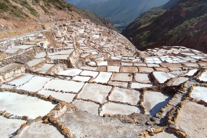 2 Days Sacred Valley Private Tour and Sunrise in Machu Picchu - Sacred Valley Day One: Big Views, Ruins, and the Inca Lab at Moray