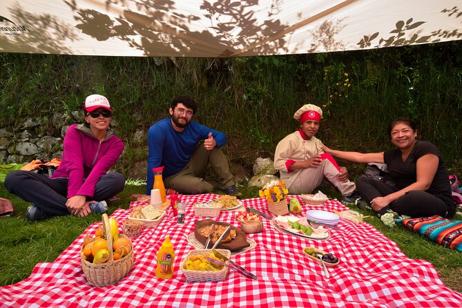 2 Days Shared Inca Trail to Machu Pichu - Day 1 starts at 4:00 am: Cusco, train to km 104, and the Sacred Valley feel