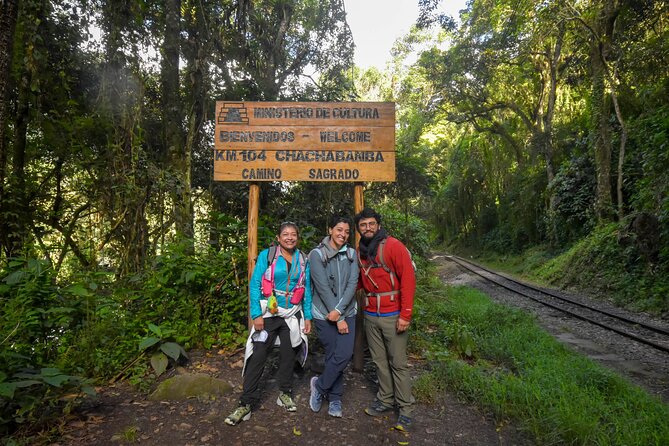 2 Days Shared Inca Trail to Machu Pichu - Guides and food: the human factor that turns this into a story