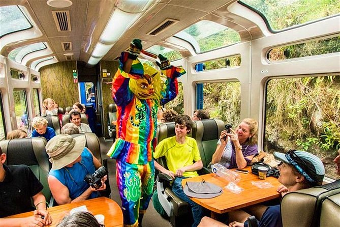2 Days Tour Sacred Valley and Machu Picchu From Cusco - Day 2: your early bus ride up to Machu Picchu