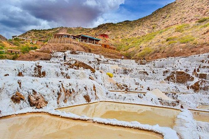 2 Days Tour Sacred Valley and Machu Picchu From Cusco - Returning down: bus, train, then back to Cusco by evening