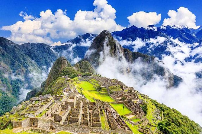 2D1N Sacred Valley of the Incas, Peruvian Cuisine, and Machu Picchu Tour - Sacred Valley Day: Pisac, Textile Market, Ollantaytambo, and the Inca Center Vibe