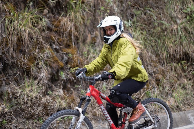 4-Day Adventure Tour: Inca Jungle Trail to Machu Picchu - Accommodations and food: good energy, not luxury