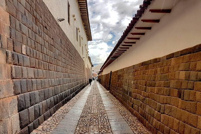 4-Day: All Included Excursion City Tour, Sacred Valley & MachuPicchu - A Flexible Final Day in Cusco, With Cathedral Time Built In