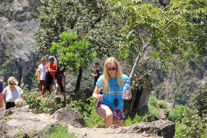 4-Day Inca Jungle Trail to Machu Picchu Hiking and Biking Tour - Day 1: Cusco to Santa Maria, then a downhill bike start at altitude