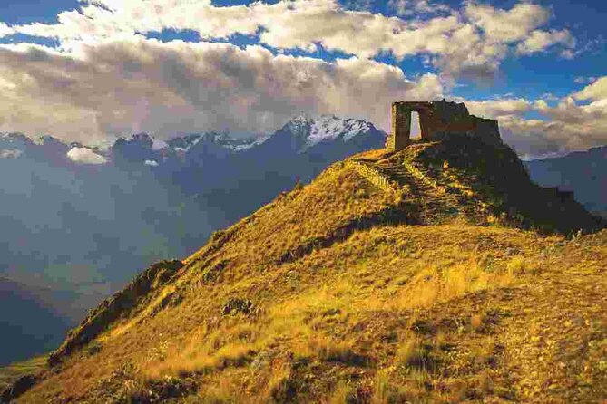 4 Day Inca Quarry Trail to Machu Picchu - Day 3: Inca Quarries chisel marks, then Ollantaytambo and Aguas Calientes by train