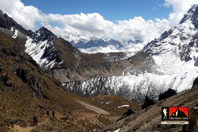 4-Day Salkantay Trek - Day 2: Descend Toward Chayllayand and Walk Into Cloud Forest