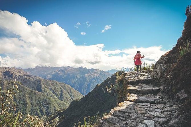 4-Day Trek to Machu Picchu Through the Inca Trail - Why the Inca Trail feels different from a bus-only Machu Picchu day