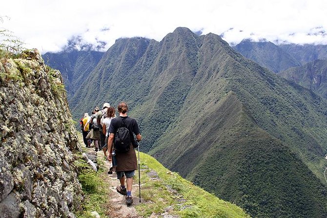 4-Day Trek to Machu Picchu Through the Inca Trail - Cusco to KM82: the early day that sets your whole pace