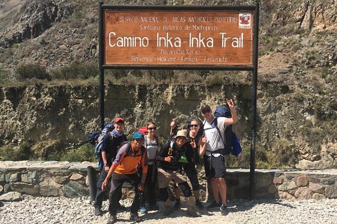 4-Day Trek to Machu Picchu Through the Inca Trail - Day 1: from river valley walking to Wayllabamba camp at 2,980m