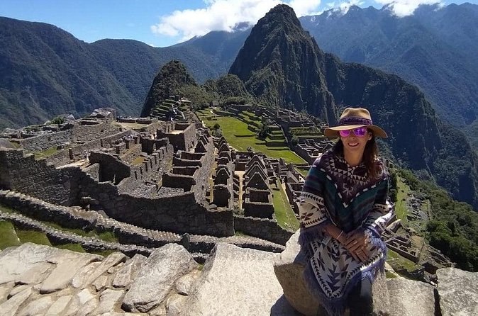 4 Days and 3 Nights Tour of Magical Cusco - Day 4: Cusipata breakfast, the Fulawasi hike, and Vinicunca seven-color mountain