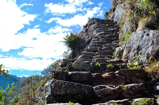4 Days Inca Trail To Machu Picchu - Tents, sleeping setup, and the gear you may still need