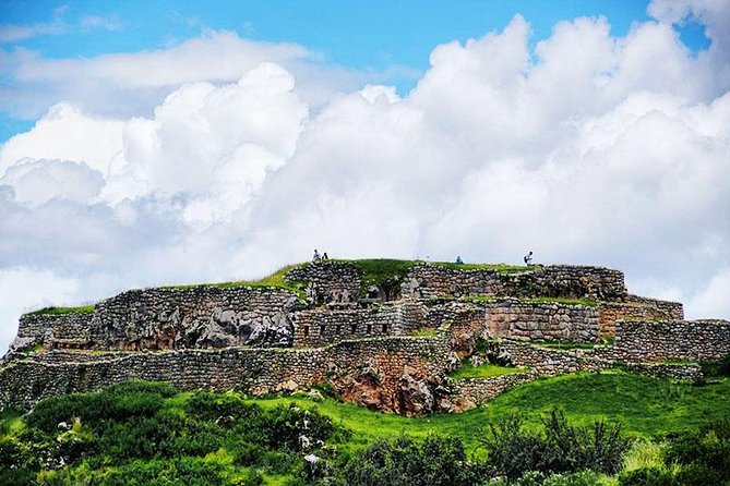 4-Hour City Tour of Cusco Including Four Ruins - Qenqo: labyrinth passages, Amarus snake channels, and the gold rock story