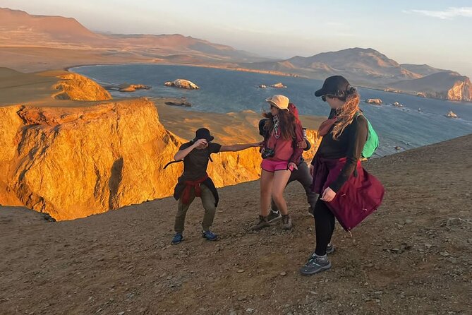 4 Hrs GOLDEN SHADOWS TREK in Paracas National Reserve - Price, Value, and Why $34 Can Work for Your Budget