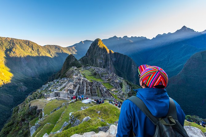 4D Bundle Cusco: Sacred Valley / Machu Picchu / Rainbow Mountain / Humantay Lake - Day 2 Machu Picchu Sunrise: Bus Line Turns into a Guided Visit