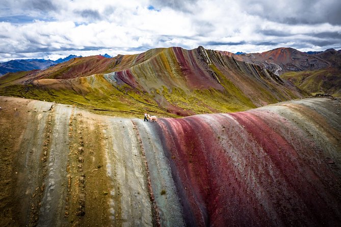 4D Bundle Cusco: Sacred Valley / Machu Picchu / Rainbow Mountain / Humantay Lake - Day 3 Humantay Lake: The Trek to the Turquoise Water at High Elevation