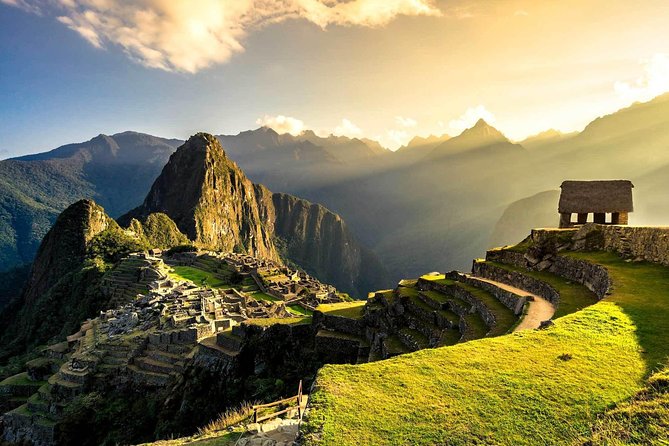 5-Day ||All Included|| Excursion to Cusco, MachuPichu & Rainbow Mountain - Day 1 in Cusco: From Airport Pickup to Koricancha and the Inca Around-the-Corner Sites