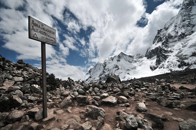 5 Day - Salkantay Trek - Day 4: hydroelectric station options, 300 to 500 meter zip-line, and your Aguas Calientes setup