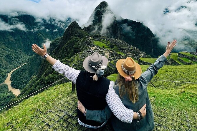 6-Day Cusco Andean Private Tour with Hotel Included - Machu Picchu day from Aguas Calientes: bus rides, guided focus, free time