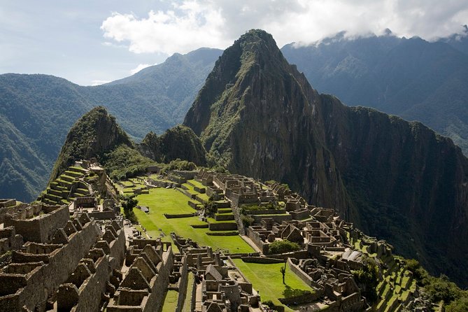 8-Day Enigmas of Peru - Sacsayhuaman early, then Q’enqo, Tambomachay, and a Cusco free afternoon