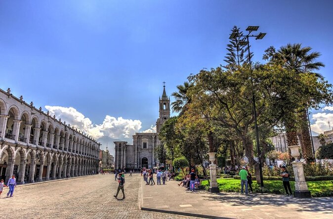 A 3-hour Guided Food Tour with 4 Iconic Restaurants of Arequipa - Key points you will care about before you book
