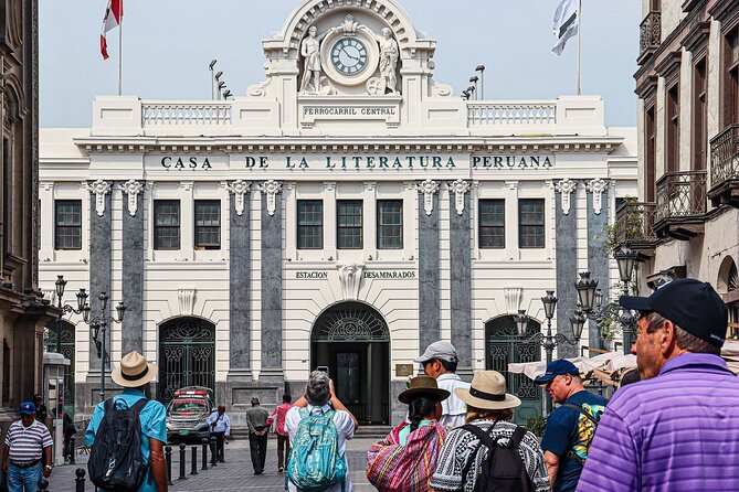 All-Inclusive Highlights of Lima Tour From Callao Port - Miraflores lunch break plus Parque del Amor and Parque Kennedy cats
