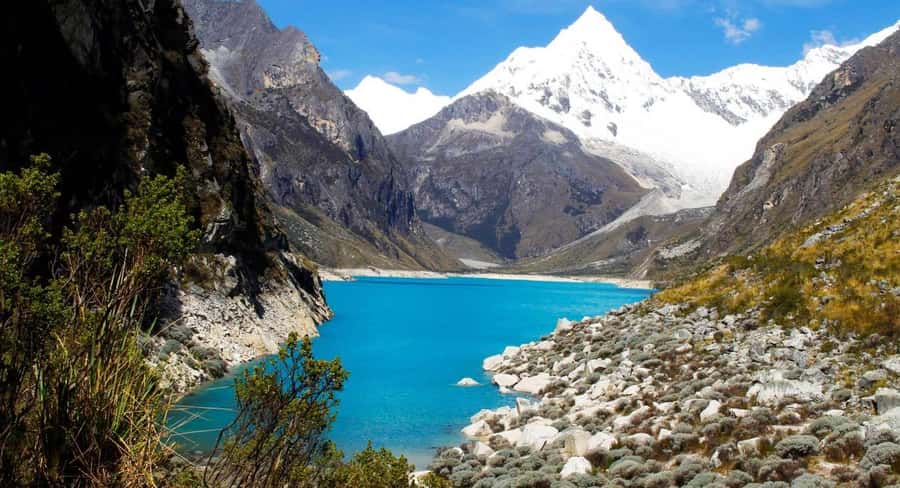 Ancash: Trekking to Paron Lagoon with Entrance | Full day| - The Carhuaz stop: small town pause, big practical payoff