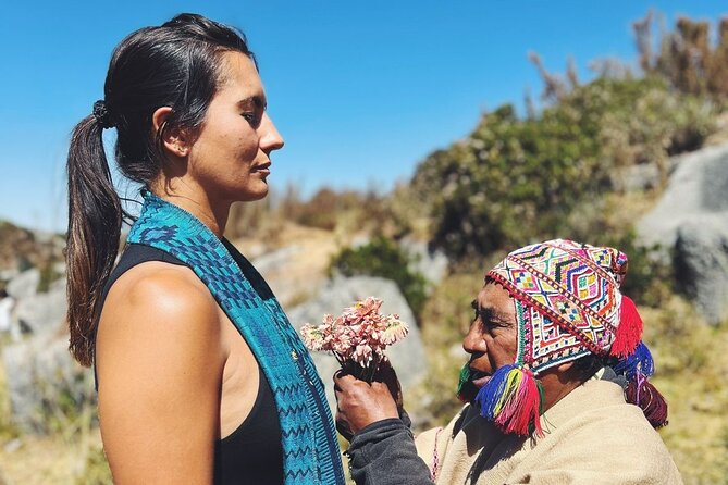 Andean Wedding Ceremony and Vowel Renewal Love's Celebration - Who leads it, and why the English support matters