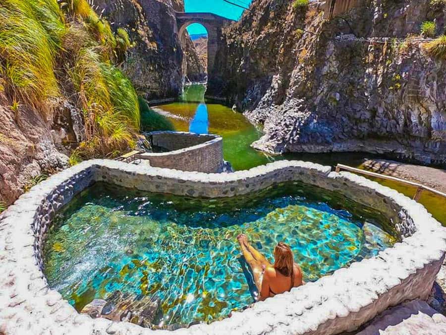 Arequipa: 2-Day Colca Canyon Classic Tour return to Arequipa - Day 2 at Cruz del Condor: the viewpoint plan, plus Pinchollo, Maca, and Yanque
