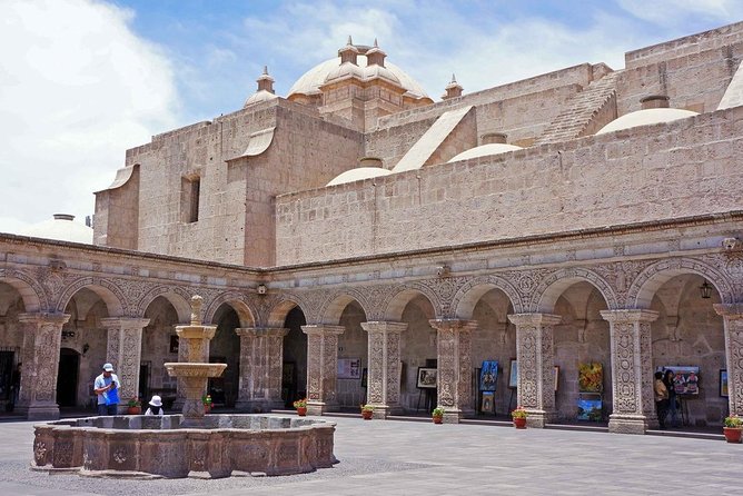 Arequipa and Secret Bars - Cloisters of The Company: Jesuit Temple, Gold Leaf, and Cusqueña Art