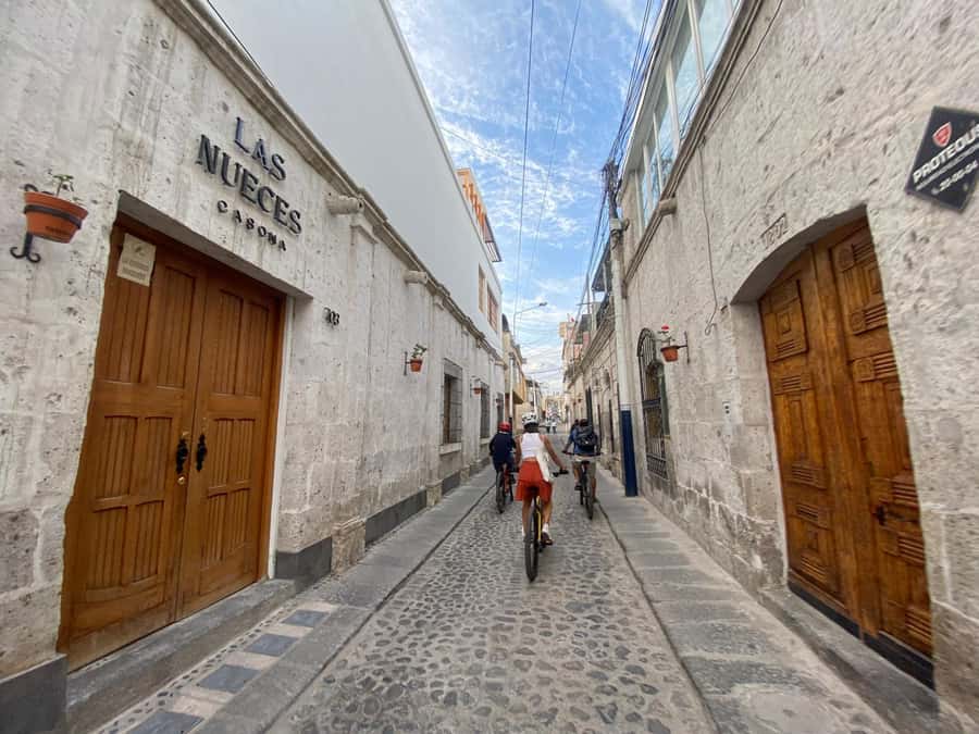 AREQUIPA BIKING CITY TOUR - Starting on La Merced Street by the Andean Sanctuaries Museum