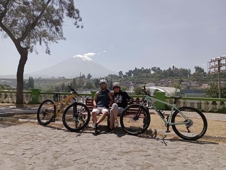 AREQUIPA BIKING CITY TOUR - Plaza de Armas Arequipa, rolling instead of walking