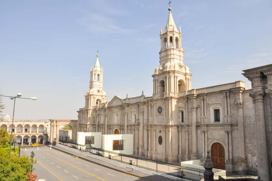 Arequipa: City Tour and Santa Catalina Monastery - Yanahuara Viewpoint: A Second Angle on the White City